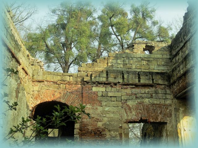 Knstliche Ruine in Pillnitz auf dem Schlossberg - dresdenreisetipps.de