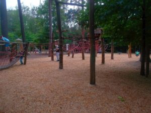 Waldparkspielplatz Dresden mit vielen Spielmöglichkeiten Kletterwald Spielplatz Kleinzschachwitz
