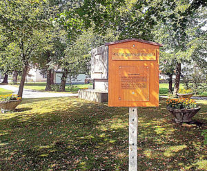 Mahnmal im Park Rammenau